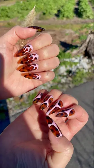 ネイル 上原 悠紀のネイルデザイン