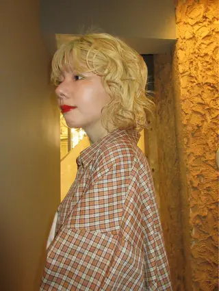 カラー Yaya ヤヤ / HACO+のヘアスタイル