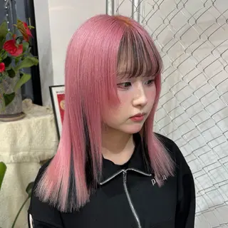 カラー 💎艶々ハイトーン MOE💍🤍のヘアスタイル