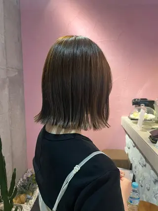 ミディアム 艶感透明感カラー🤍 hinaのヘアスタイル