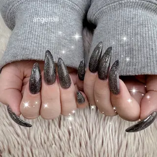 ネイル オーナーネイリスト MAKIのネイルデザイン