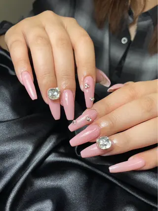 ネイル XIINH NAIL SALONのネイルデザイン