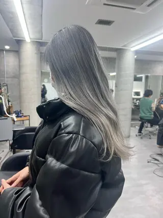 ロング welring hair salon所属・azusa/心斎橋/ ハイトーンカラーのヘアスタイル