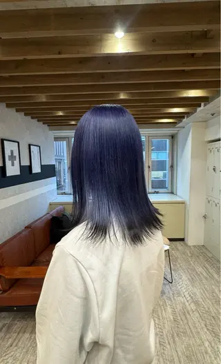 ミディアム 青海 サヤのヘアスタイル