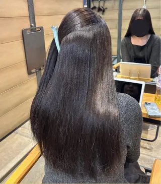 ロング ヒマワリ/ 艶カラー/髪質改善のヘアスタイル