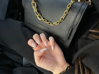 ネイル sakura 🌸【束感まつげ】のマツエク・マツパデザイン