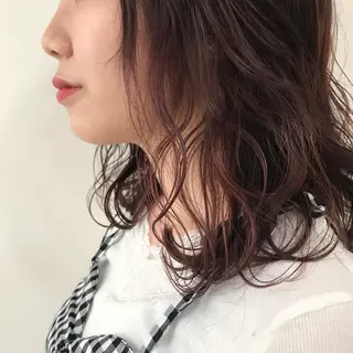 セミロング カラー レイヤー/顔周り /AKARIのヘアスタイル