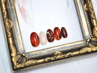 ネイル REMIA湘南台所属・REMIA 佐藤のネイルデザイン