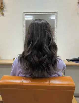 ロング カラー Minaliss hair design所属・まつざき すずのヘアスタイル