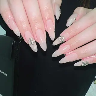 ネイル ノブ.ネイルサロン所属・ノブ ネイルのネイルデザイン