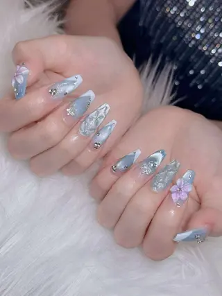 ネイル Lumi Nail 新大久保3‘のネイルデザイン