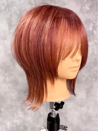 ミディアム カラー クロヤマ ノアミのヘアスタイル