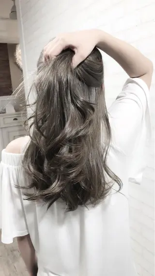 ロング Selene hair OSAKAのヘアスタイル
