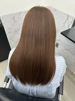 カラー 服部 しおんのヘアスタイル