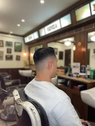 ショート メンズ ITO TOMのヘアスタイル