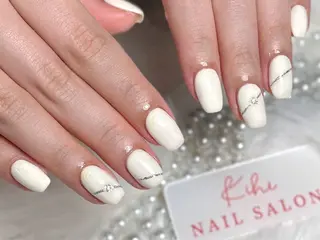 ネイル 💕鈴木ユリ パラジェル/オフ無料のネイルデザイン