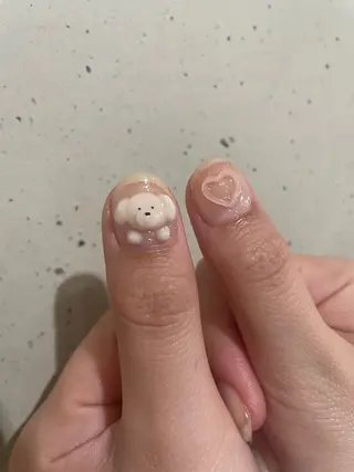 ネイル emi 🧸のネイルデザイン