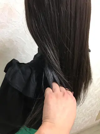 セミロング カラー ブリーチ/髪質改善/ レイヤー/YUTO‎のヘアスタイル