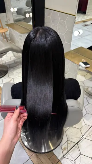 ロング カラー 松本 琉那のヘアスタイル