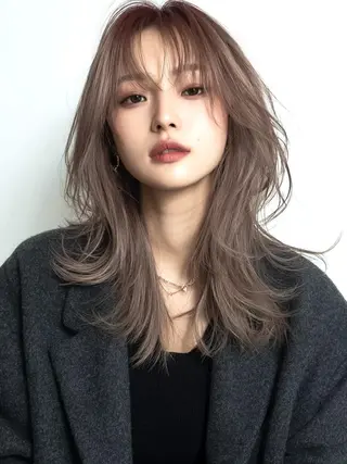 ミディアム カラー ❄️透明感ブリーチ ❄️TOWA市川のヘアスタイル