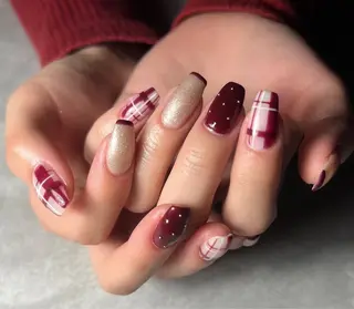 ネイル Minako 【Charmant】のネイルデザイン