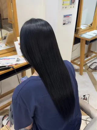 ロング カラー せいと/ウルフ/ ハイトーン/インナーのヘアスタイル