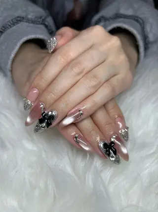 ネイル Rina .のネイルデザイン