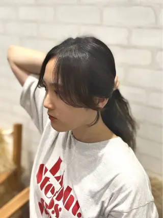 セミロング shiori/透明感 /顔周り/髪質改善のヘアスタイル