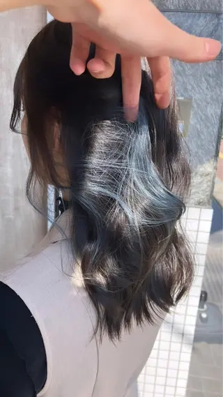 ミディアム _WHITE難波店[アンダーバーホワイト]所属・艶カラー/髪質改善 /韓国風/中村嘉秀のヘアスタイル