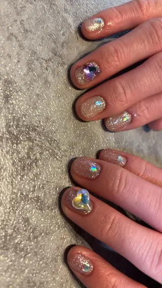 ネイル Mignon所属・Mignon 、のネイルデザイン