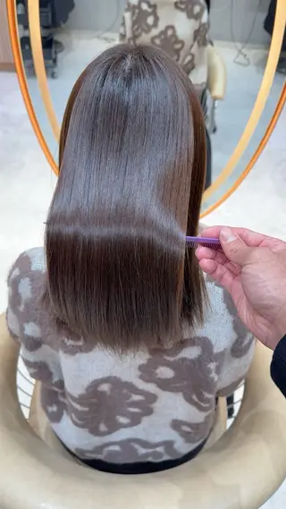 セミロング カラー レイヤー❣️縮毛矯正 川村利幸のヘアスタイル