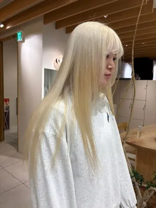 ロング カラー アイブロウリフト/ 髪質改善カラー/みわのヘアスタイル