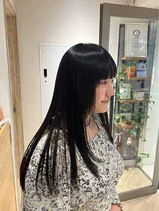 パーマ ᴛᴏᴍᴏᴋᴀ / ᴄʜᴇʀɪのヘアスタイル
