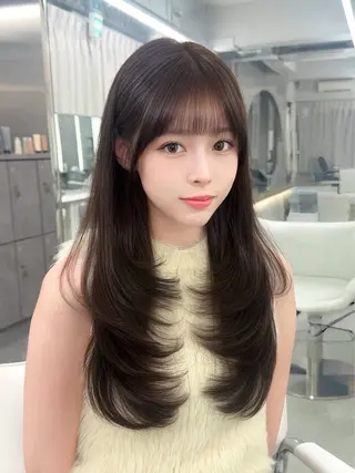 ロング ami 大人モテ/レイヤーのヘアスタイル