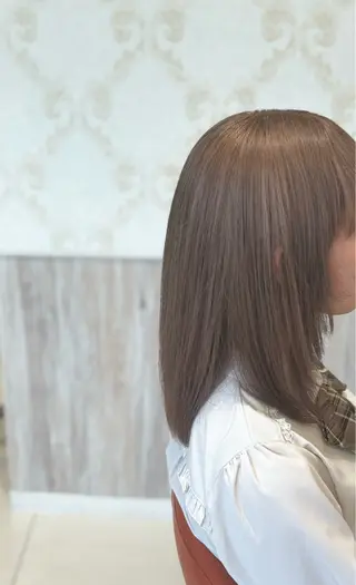 カラー 阿部 脩平のヘアスタイル