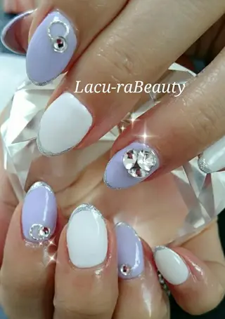 ネイル 小顔と腸の専門店 ラクーラビューティのエステ・リラクイメージ