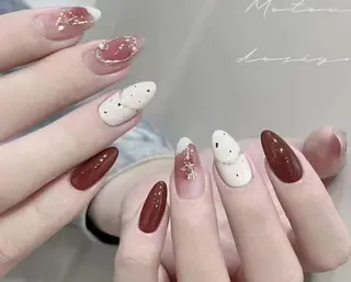 ネイル VIVIAN リサのネイルデザイン