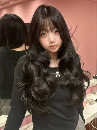 ロング カラー 原宿／ワンホンヘア SAAYA🖤のヘアスタイル