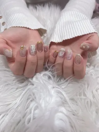 ネイル &ME シシのネイルデザイン