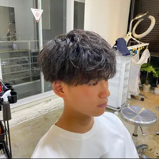 ショート パーマ メンズ JINKIメンズ特化 メンズカットパーマのヘアスタイル