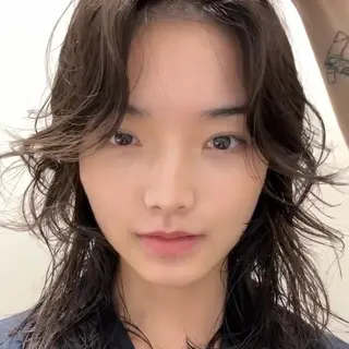 セミロング 🌀perm 🌀のヘアスタイル