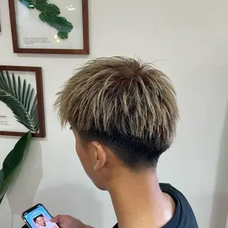 メンズ elf 麻由奈のヘアスタイル