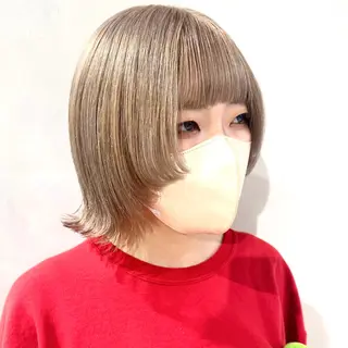 ショート カラー デザインカラー/パー マ🦖外岡咲希🦖のヘアスタイル