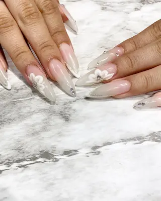 ネイル nail salon  AlgeTy所属・✴︎:.｡. MAKI.｡.:✴︎のネイルデザイン