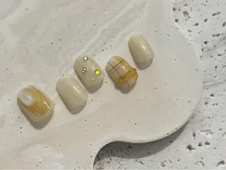 ネイル shiro Total Beauty Salon所属・shiro佐鳴台店 MAIのネイルデザイン