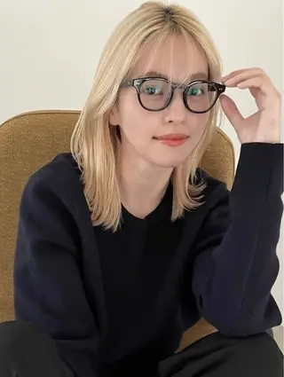 ミディアム 𝘕𝘰𝘯🪄🫧 〜うる艶カラー〜のヘアスタイル