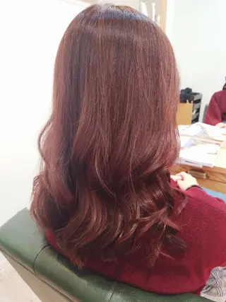 セミロング カラー すずき えりのヘアスタイル