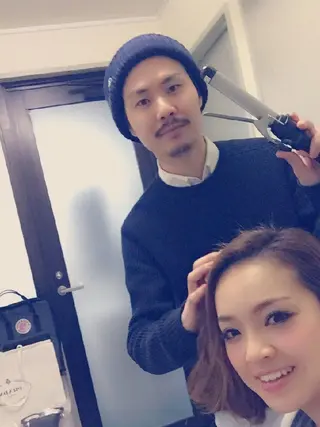 ヘアアレンジ iplus まつげ、眉毛、耳つぼのマツエク・マツパデザイン