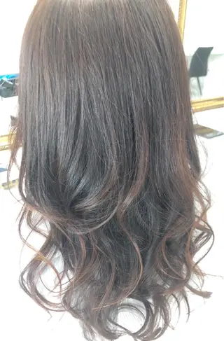 セミロング カラー 徳光 辰弥のヘアスタイル