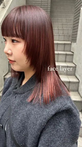 ミディアム ミウラナツサ /レイヤーカットのヘアスタイル